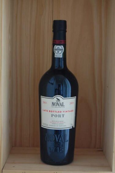 Noval LBV 2003
