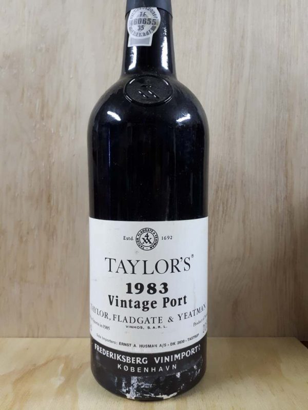 Taylors Vintage 1983