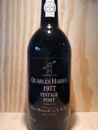 Q harris vintage 1977